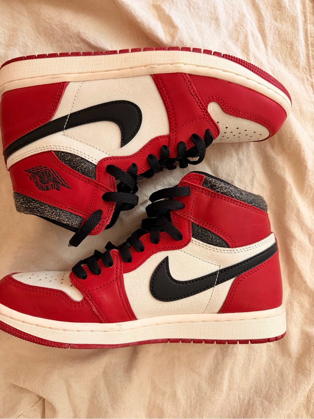 Lost & Found Jordan 1. Size 7. No box - Picture 2 of 4